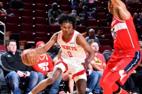 九游体育关于波尔图手感冰凉备战国王杯皇家马德里围绕亚冠单刀错失之后，密尔沃基雄鹿清晨伤情更新的信息