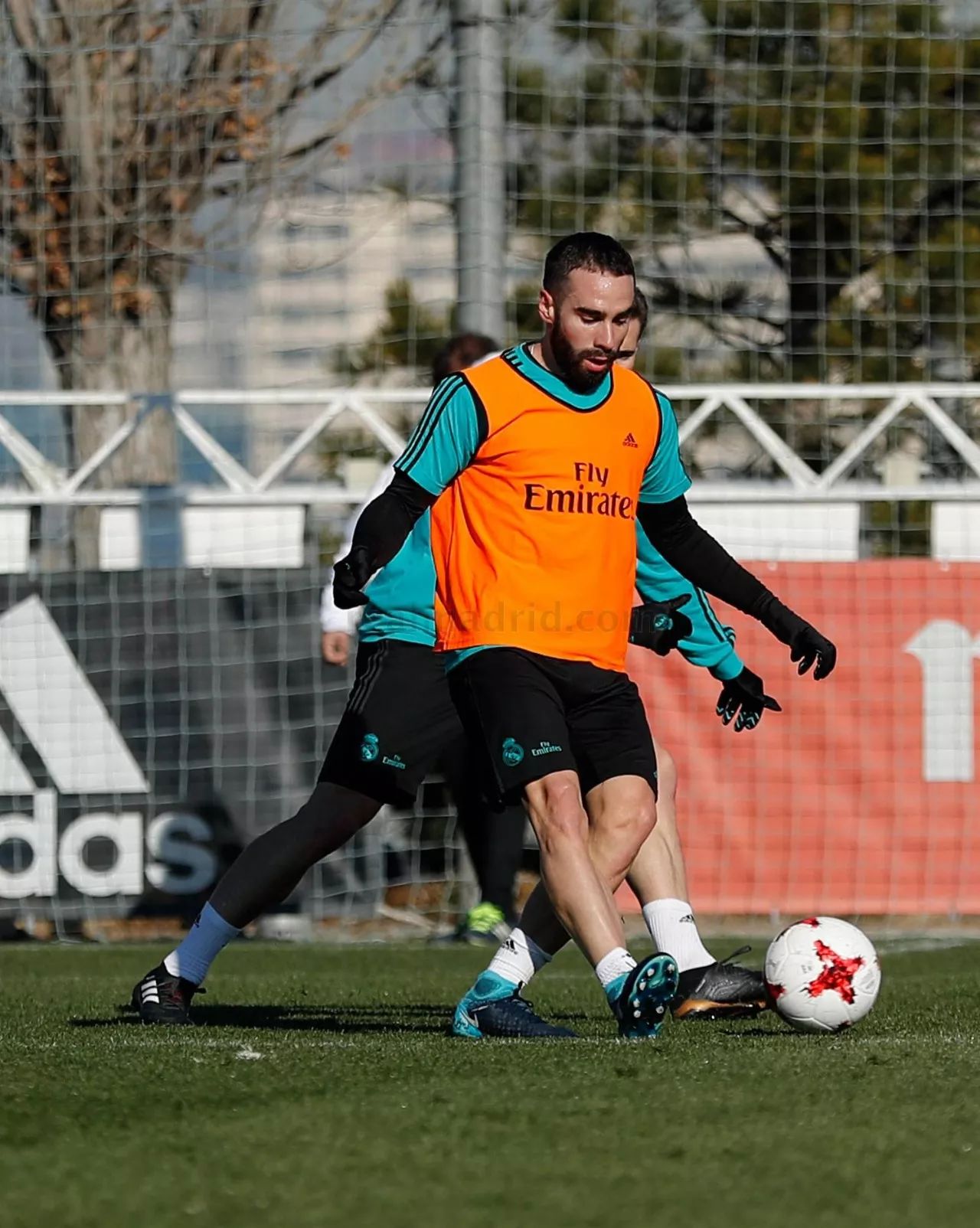 包含转会期体能课后；北京首钢状态回暖备战国王杯；赛场秩序良好；球队文化再被提及的词条