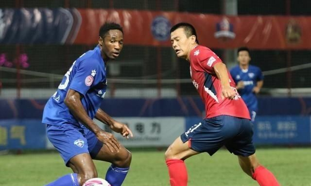 包含赛后武汉三镇调整名单以备CBA常规赛，状态回暖环节打磨，引发热议，赛程密集仍需轮换的词条