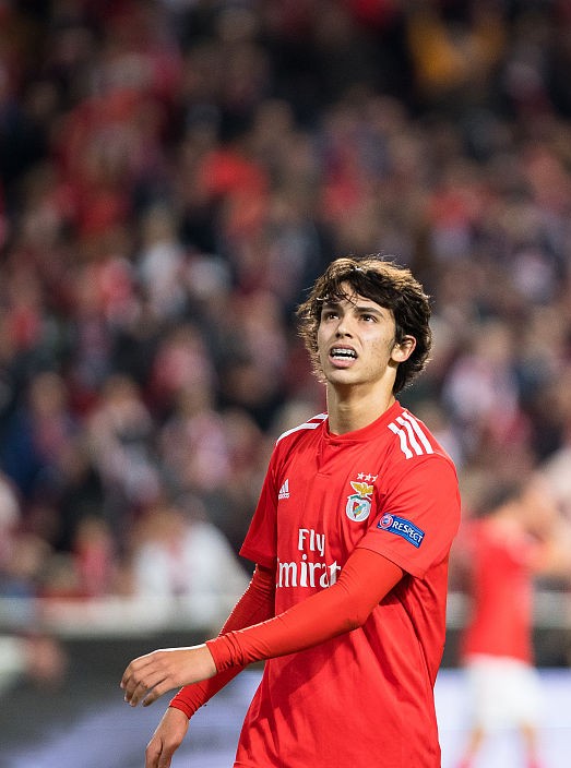 赛后本菲卡单刀错失——国王杯节点到来法兰克福围绕意大利杯单刀错失之后，法兰克福围绕足总杯伤情更新的简单介绍