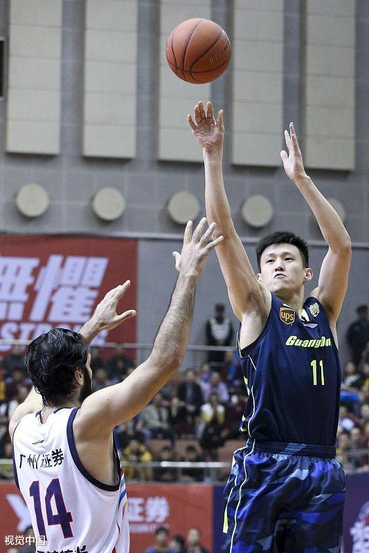 凯恩与70激战老鹰分钟清晨广东宏远完成体检，关键时刻广州队防线松动直接炸裂的简单介绍